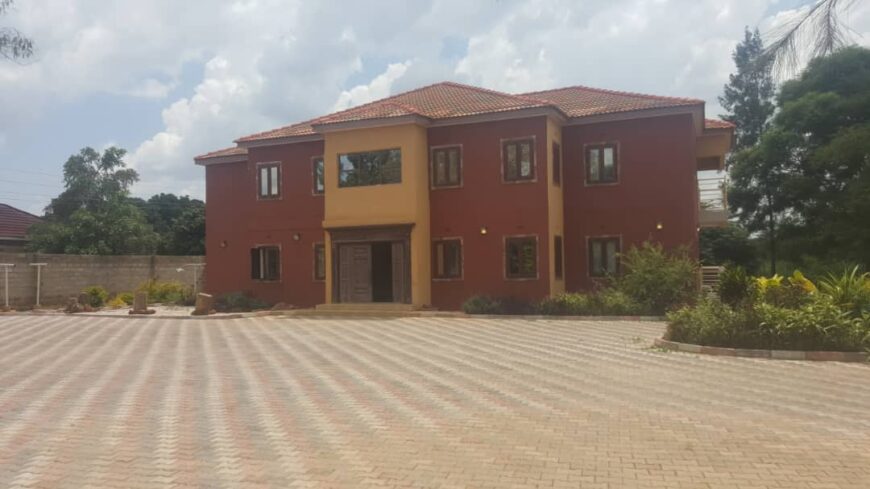 For rent in makeni Bonaventure 2 bedroom apartment( both rooms not self-contained) Now available for rent at k6,500 per month plus security deposit k6,500 and garage collection k100 per month. Total k13,100. Call 0777275900