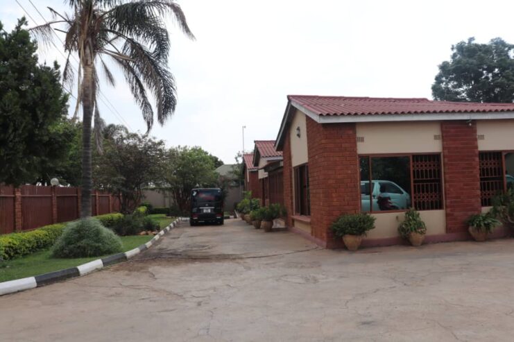 FOR SALE MAKENI Bonaventure 4 bedroom house along tarmac road frontage in makeni Bonaventure